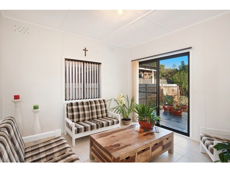 92 Hutton Road, The Entrance North NSW 2261