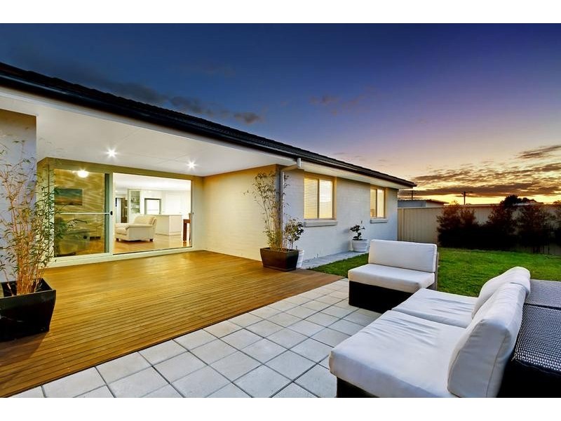 16 Elsiemer St, Long Jetty NSW 2261