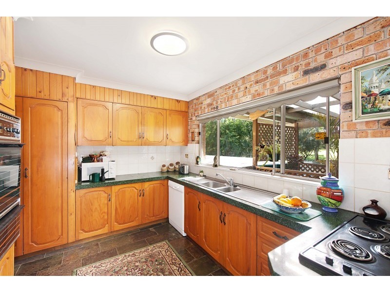 13 Sunnyhills Terrace, Berkeley Vale NSW 2261