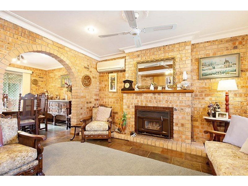 13 Sunnyhills Terrace, Berkeley Vale NSW 2261