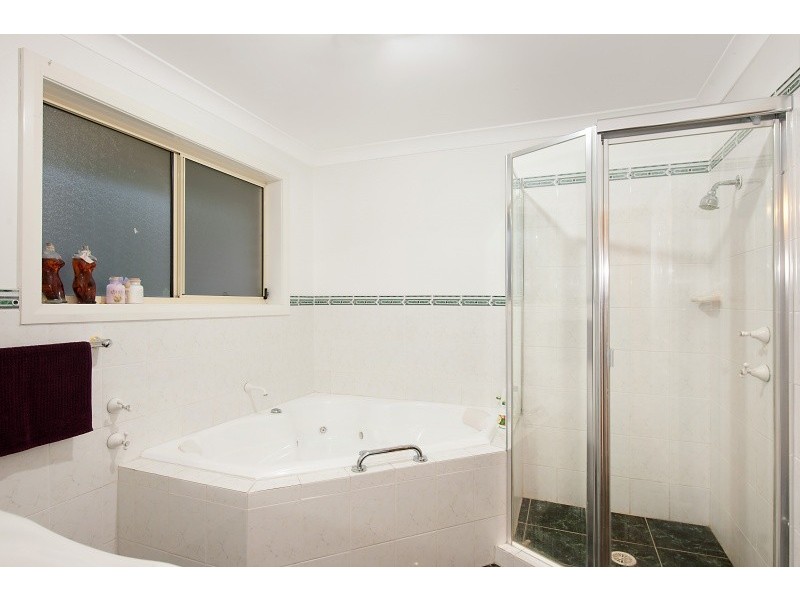 5 Burnie Place, Mardi NSW 2259