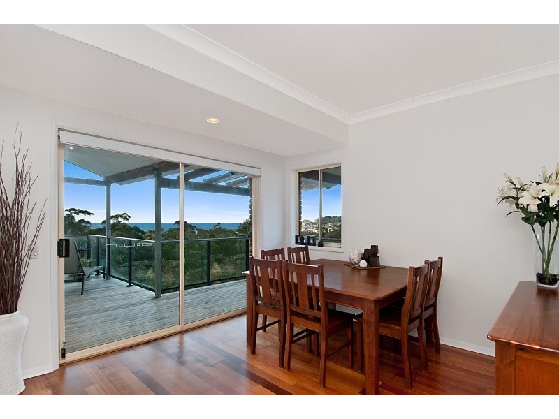 92 Bradleys Road, North Avoca NSW 2260
