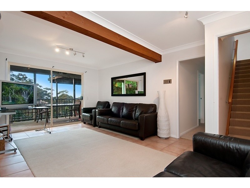 92 Bradleys Road, North Avoca NSW 2260