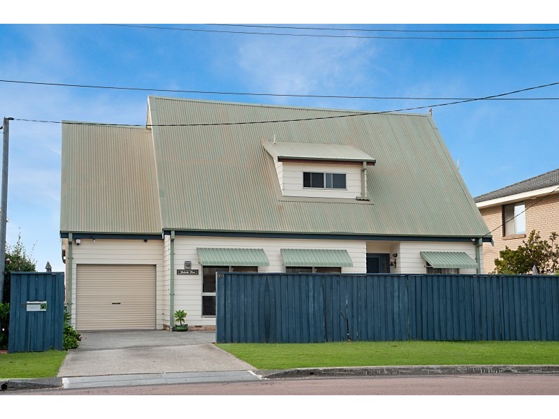 369 Lakedge Ave, Berkeley Vale NSW 2261