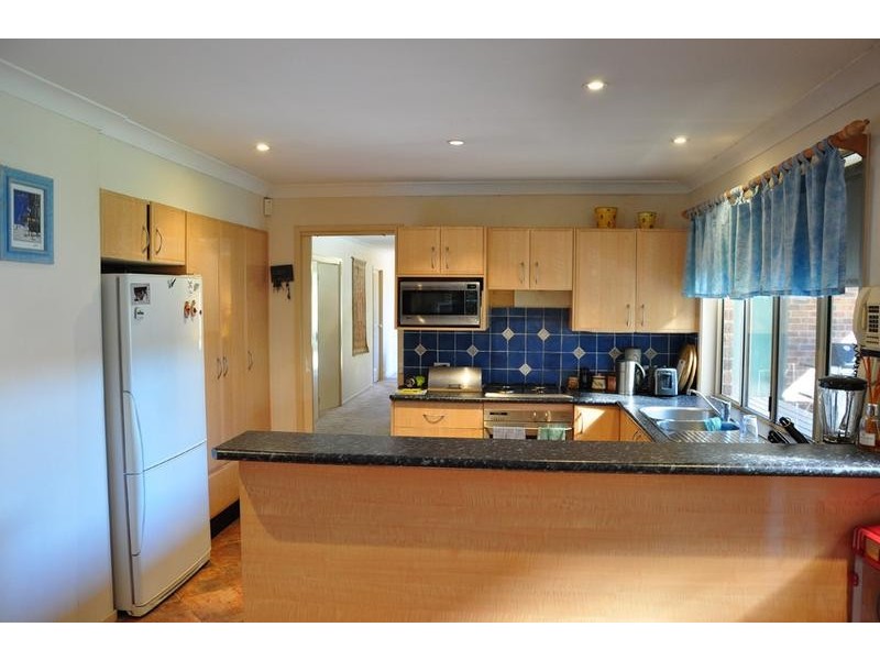 20 Honeysuckle Close, Glenning Valley NSW 2261