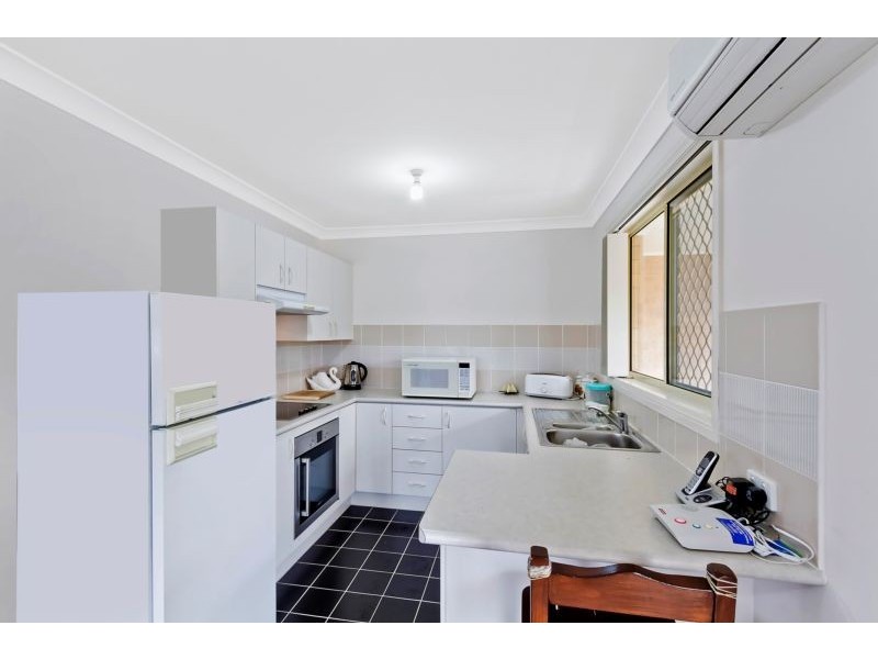 1/1 Aurora Place, Bateau Bay NSW 2261