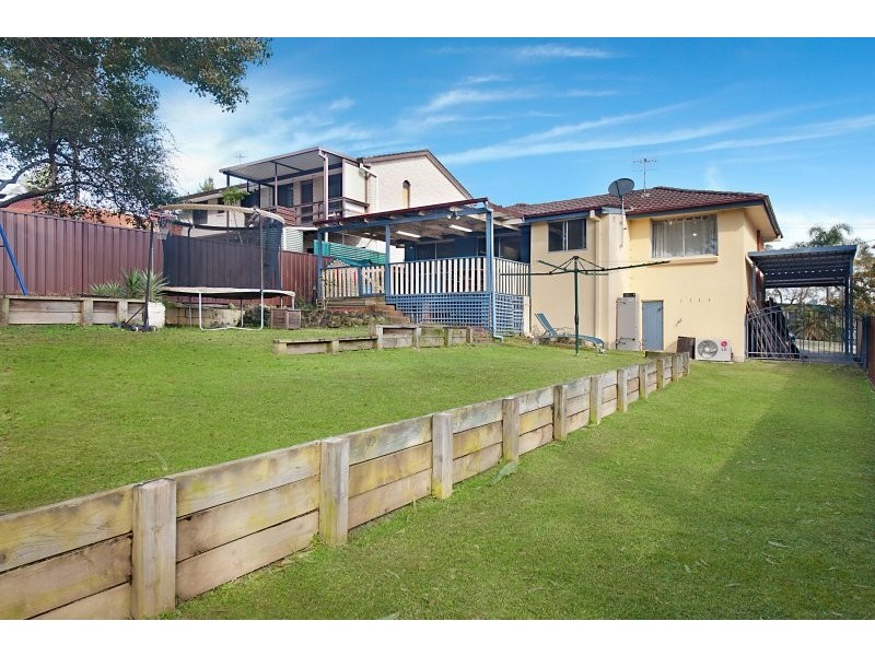 71 Platypus Road, Berkeley Vale NSW 2261