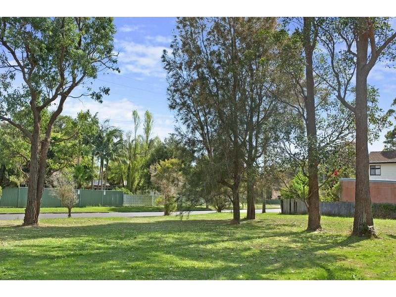 107 Kerry Crescent, Berkeley Vale NSW 2261