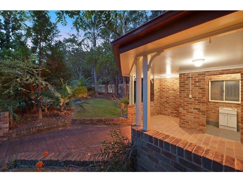 74 Rickard St, Bateau Bay NSW 2261