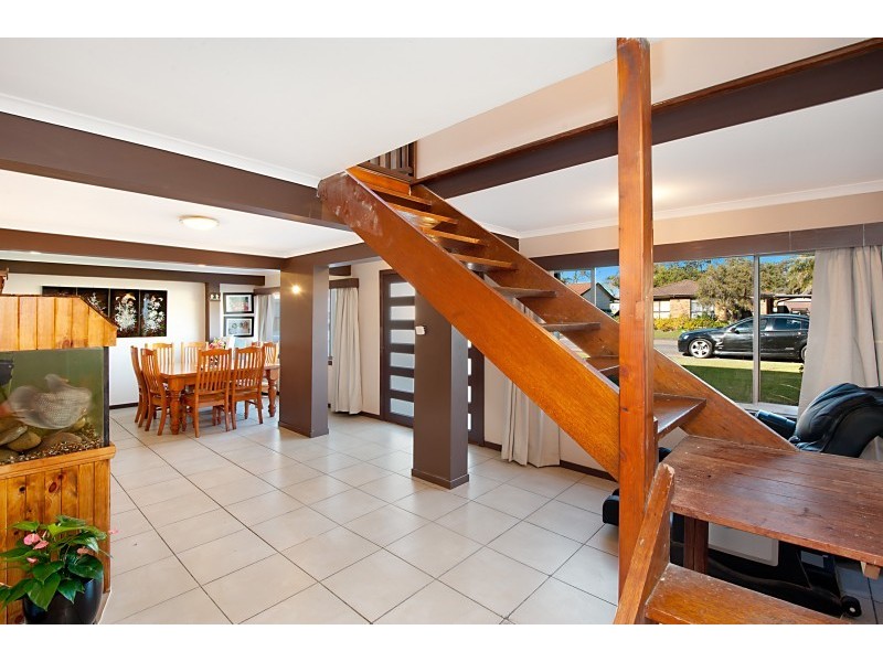 91 Platypus Road, Berkeley Vale NSW 2261