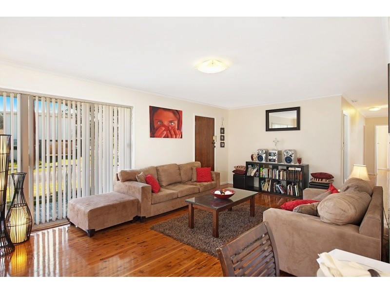 17 Graham St, Long Jetty NSW 2261