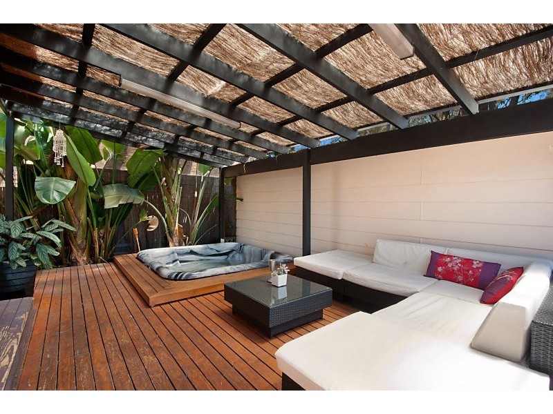 8 Chetwynd Avenue, Berkeley Vale NSW 2261