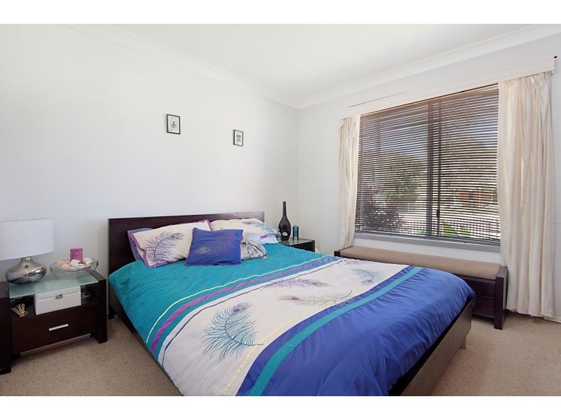 8 Chetwynd Avenue, Berkeley Vale NSW 2261