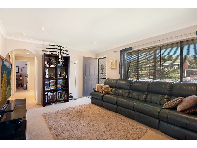 8 Chetwynd Avenue, Berkeley Vale NSW 2261