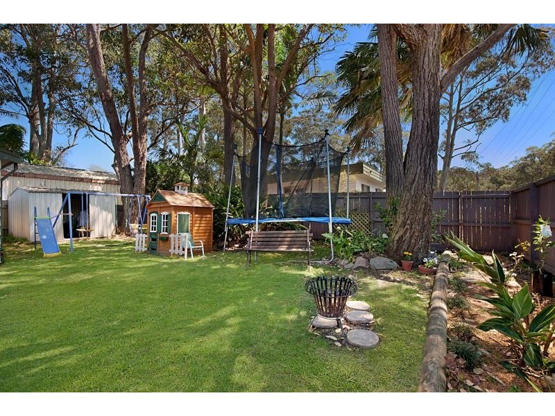 8 Chetwynd Avenue, Berkeley Vale NSW 2261