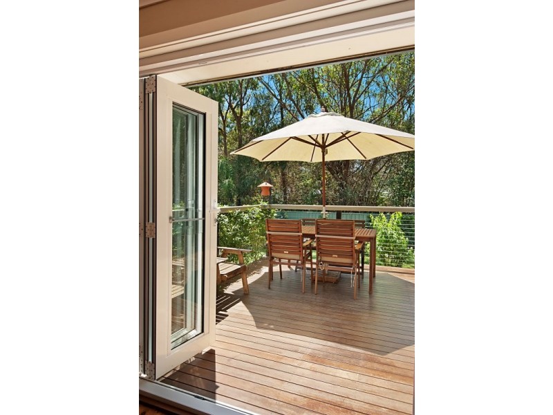 35 Blenheim Avenue, Berkeley Vale NSW 2261