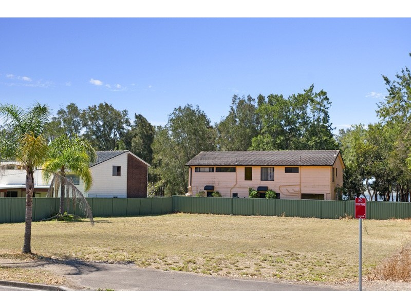 121 Lakedge Avenue, Berkeley Vale NSW 2261