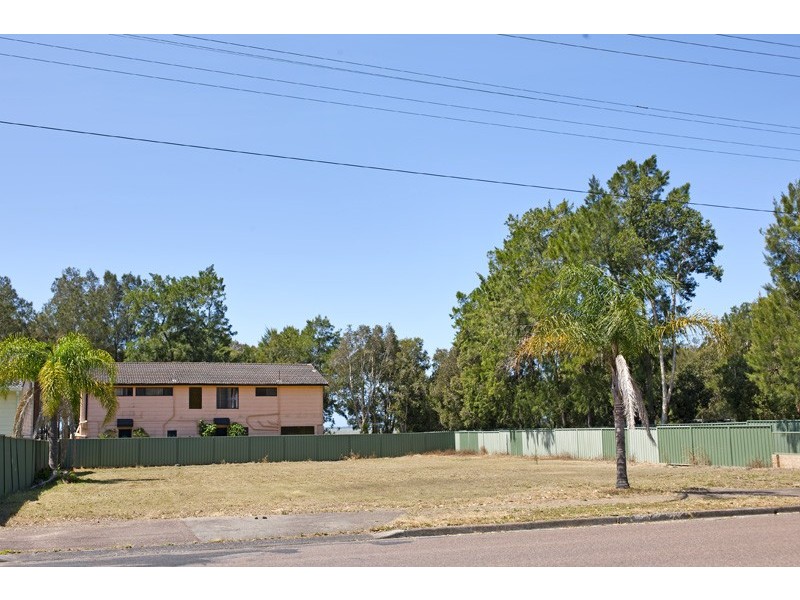 121 Lakedge Avenue, Berkeley Vale NSW 2261