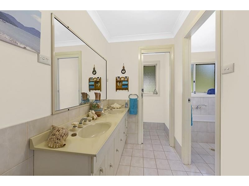 18 Hansens Rd, Tumbi Umbi NSW 2261