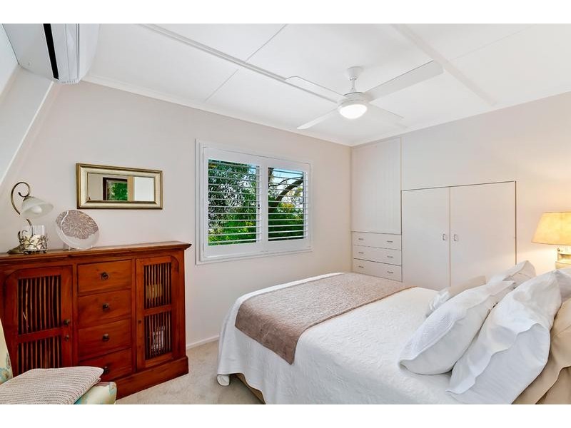 9 Northview Dr, Bateau Bay NSW 2261