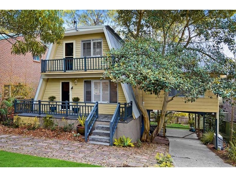 9 Northview Dr, Bateau Bay NSW 2261