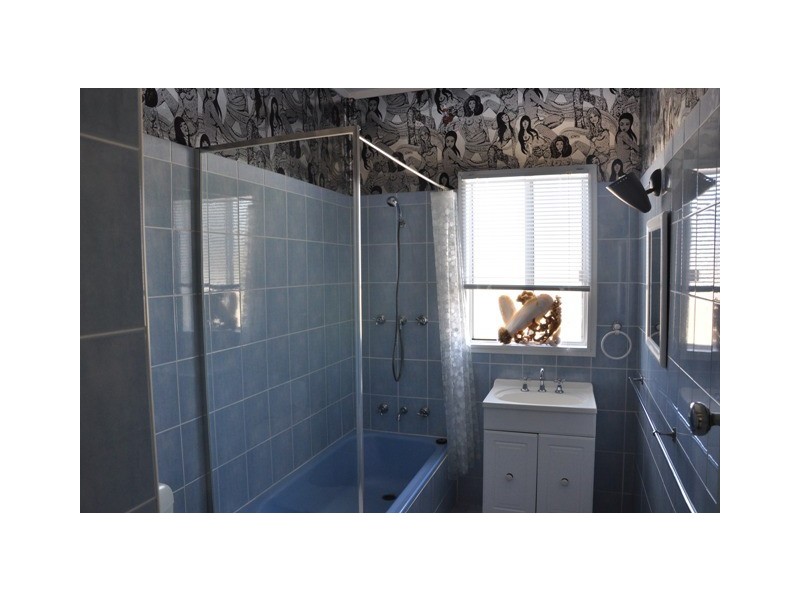 145 Hutton Road, The Entrance North NSW 2261