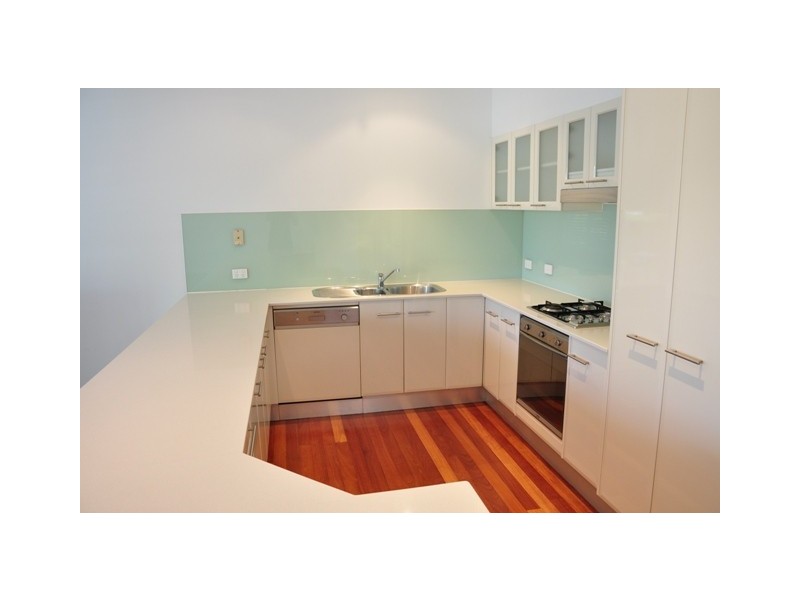 2/10 Ena Street, Terrigal NSW 2260