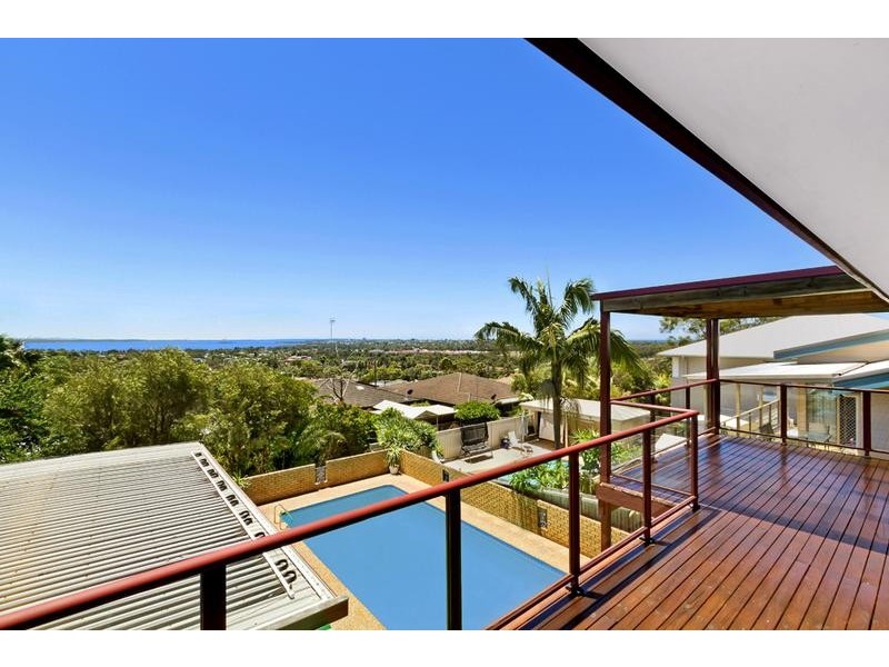 7 Peak Street, Bateau Bay NSW 2261