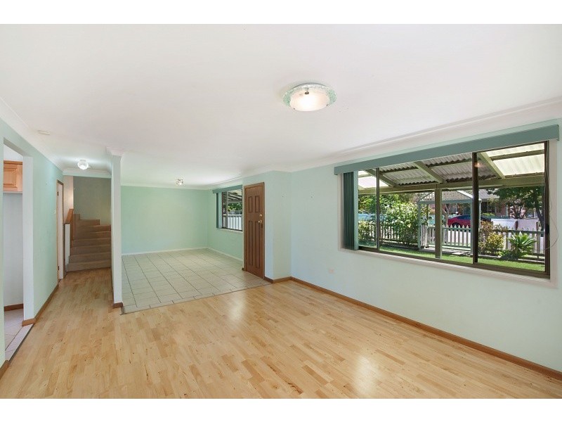 66 Kingsford Smith Drive, Berkeley Vale NSW 2261