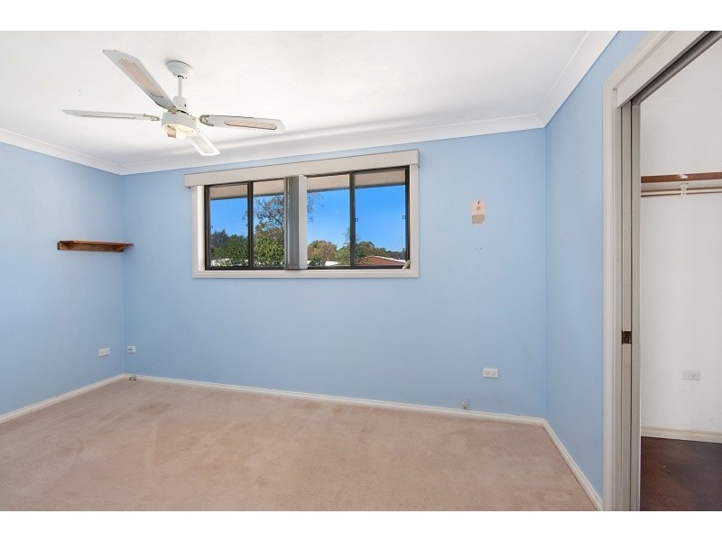 66 Kingsford Smith Drive, Berkeley Vale NSW 2261