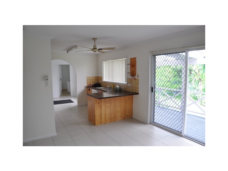 30 Greenwood Avenue, Berkeley Vale NSW 2261