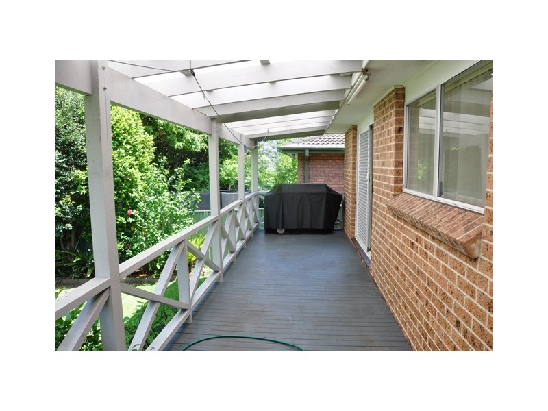30 Greenwood Avenue, Berkeley Vale NSW 2261