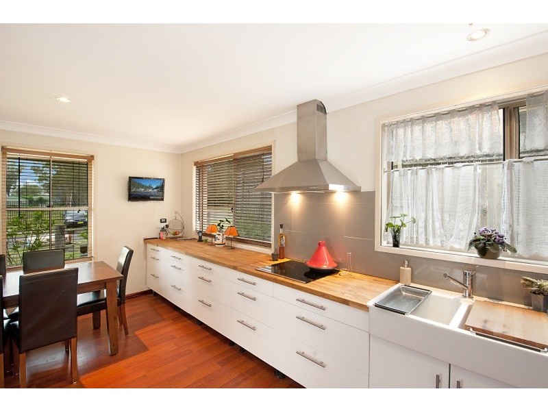 14 Keefers Glen, Mardi NSW 2259