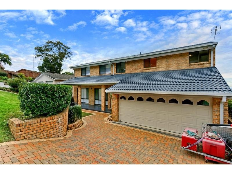 21 Keveer Cl, Berkeley Vale NSW 2261