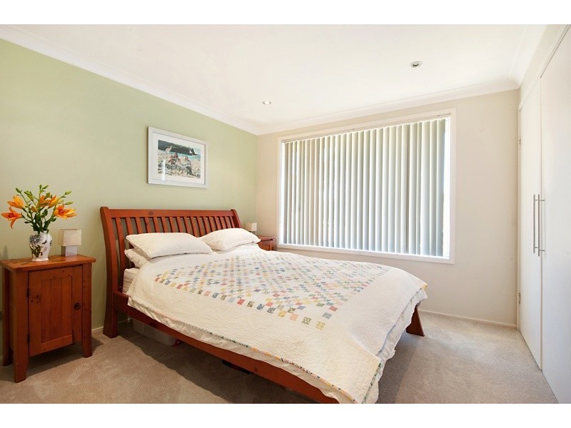 35 Blenheim, Berkeley Vale NSW 2261
