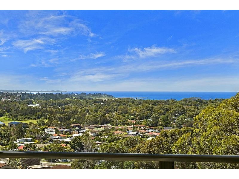 19 Mossman Ave, Bateau Bay NSW 2261