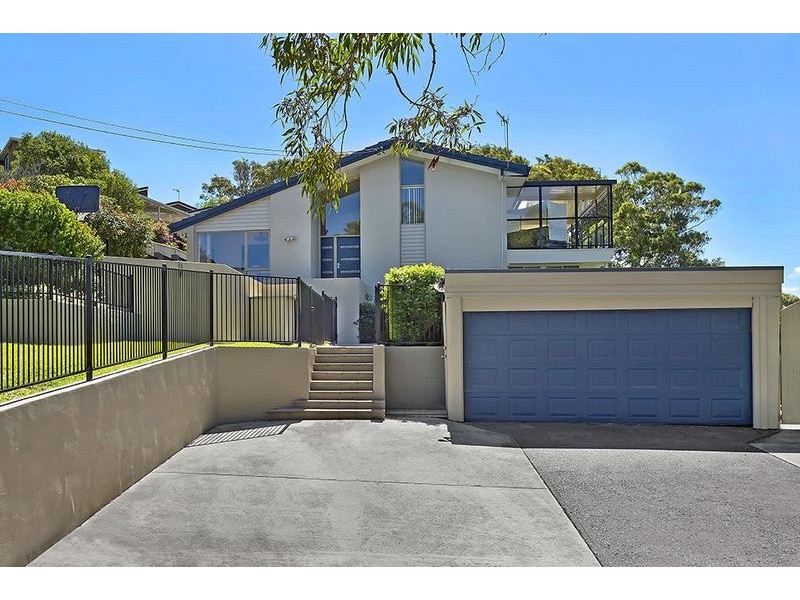 19 Mossman Ave, Bateau Bay NSW 2261