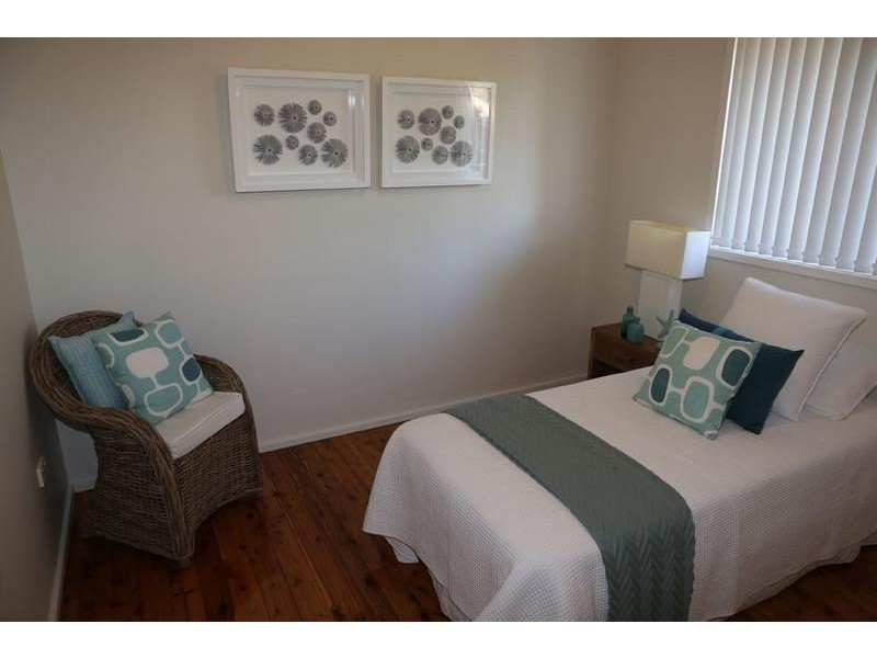 49 Wyong Road, Berkeley Vale NSW 2261