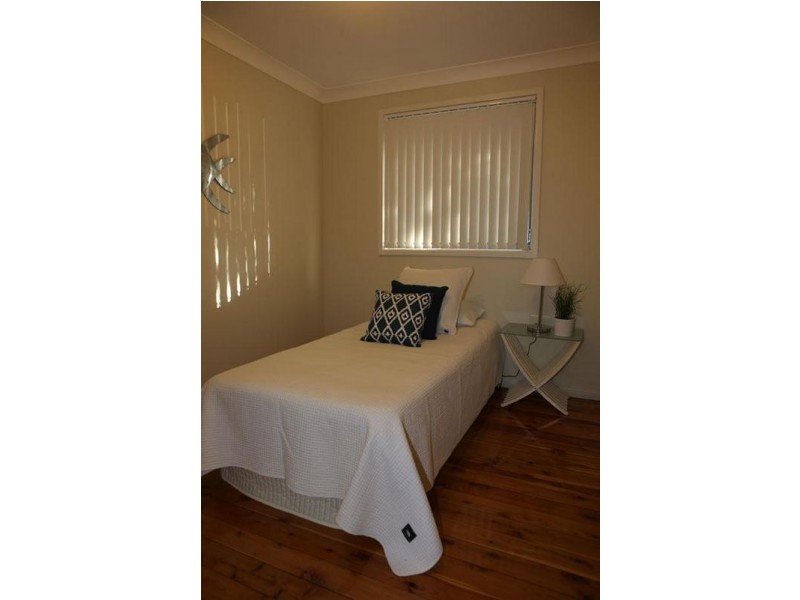 49 Wyong Road, Berkeley Vale NSW 2261