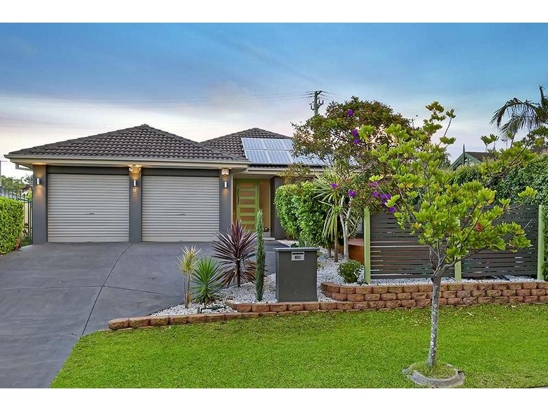 30 Macintyre St, Bateau Bay NSW 2261