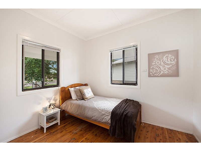 215 Geoffrey Road, Chittaway Point NSW 2261