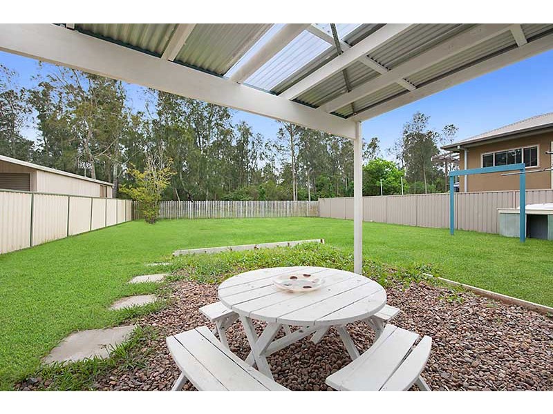 215 Geoffrey Road, Chittaway Point NSW 2261