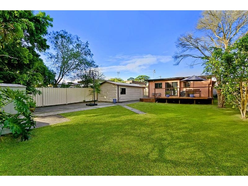 92 Thomas Mitchell Rd, Killarney Vale NSW 2261