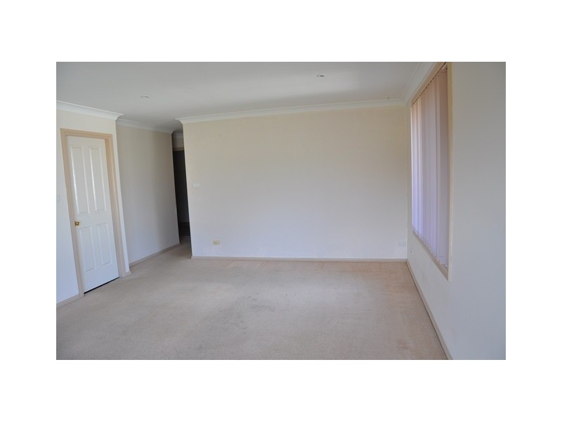 4b Dillon Rd, Wamberal NSW 2260