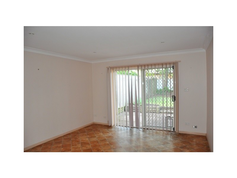 4b Dillon Rd, Wamberal NSW 2260