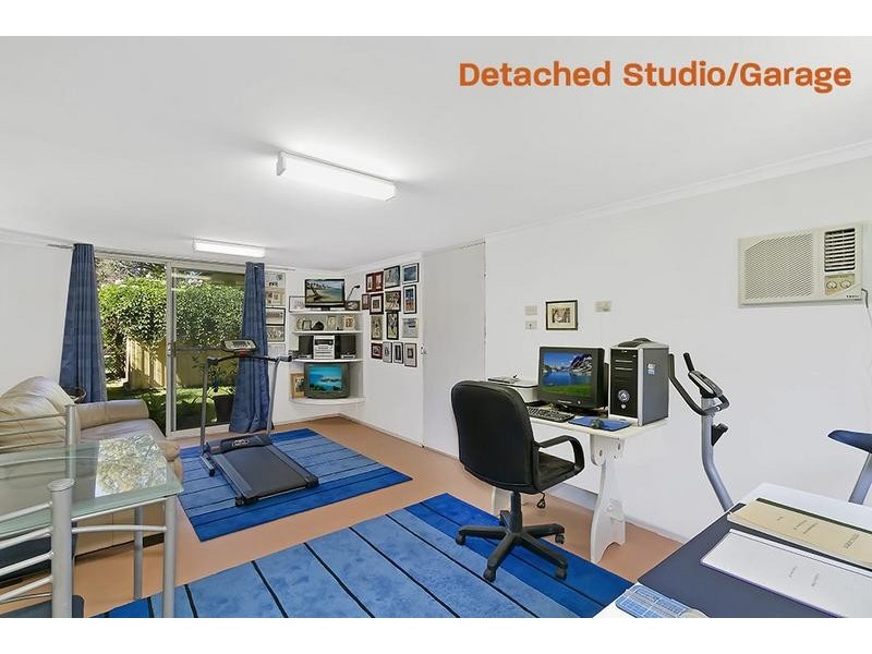 18 The Peninsula, Killarney Vale NSW 2261