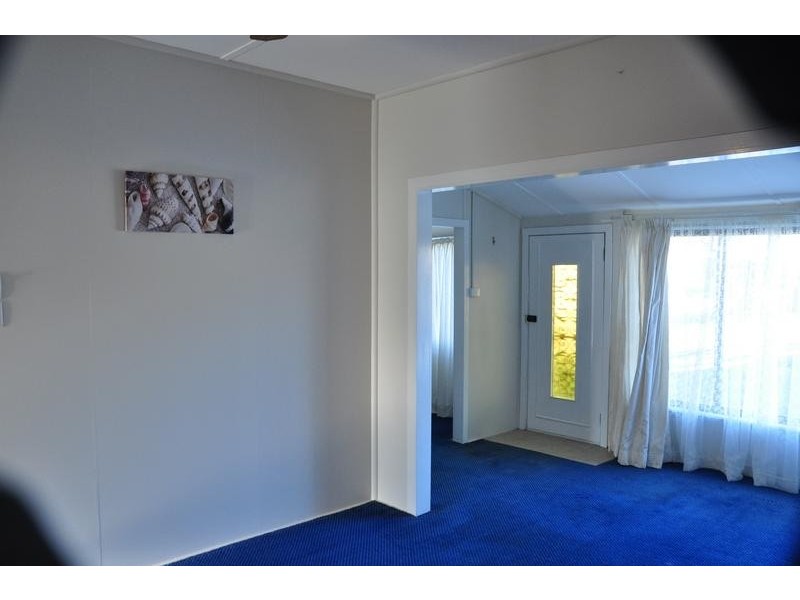 98 Hutton Road, The Entrance North NSW 2261