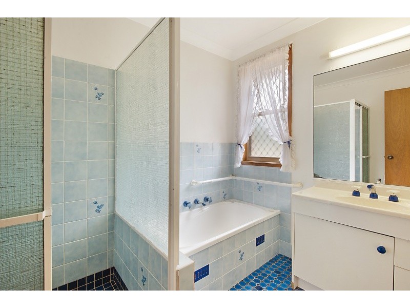 1/18 Russell Street, East Gosford NSW 2250