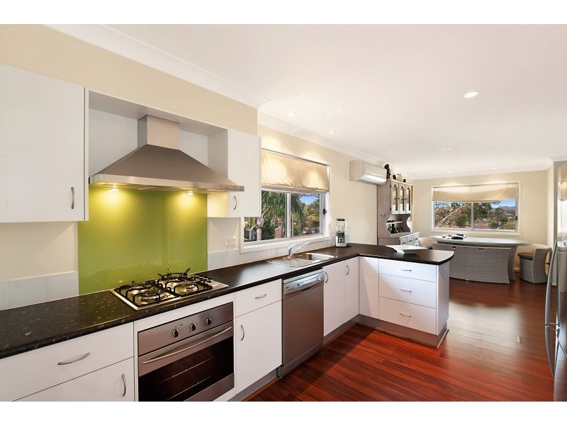 8 Oakhampton Road, Bateau Bay NSW 2261