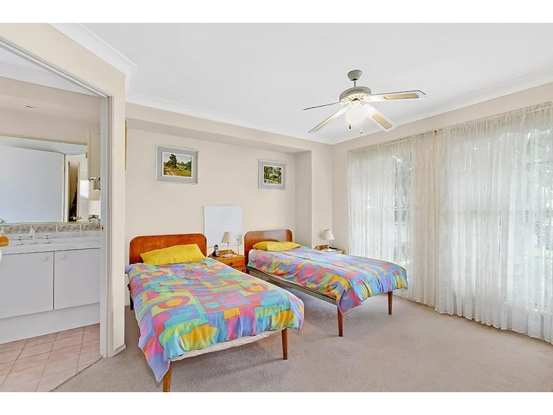 9 Kathleen Court, Berkeley Vale NSW 2261